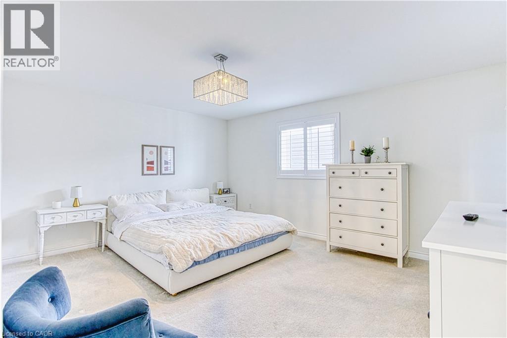 32 HUDSON Drive - 18