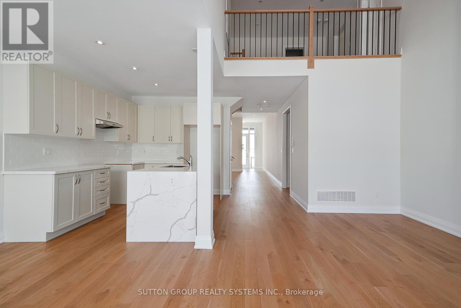 11 SUN VALLEY AVENUE - 14