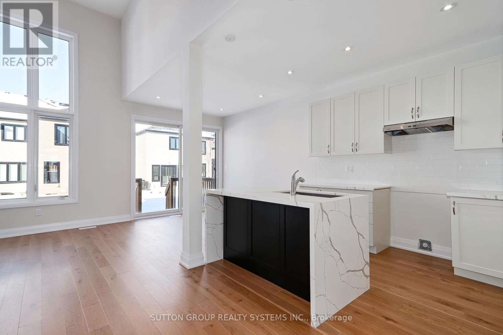 11 SUN VALLEY AVENUE - 6