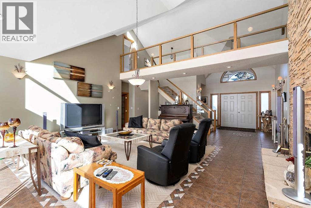 248 LAKESHORE DRIVE - 11