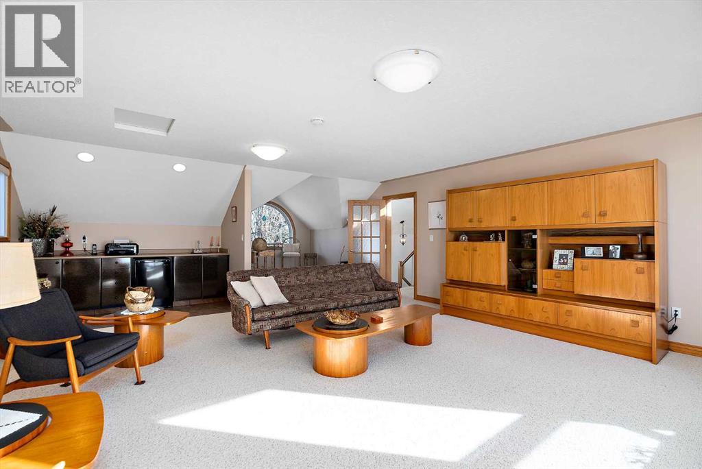 248 LAKESHORE DRIVE - 36