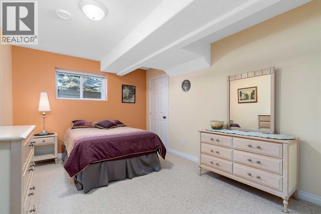 248 LAKESHORE DRIVE - 42