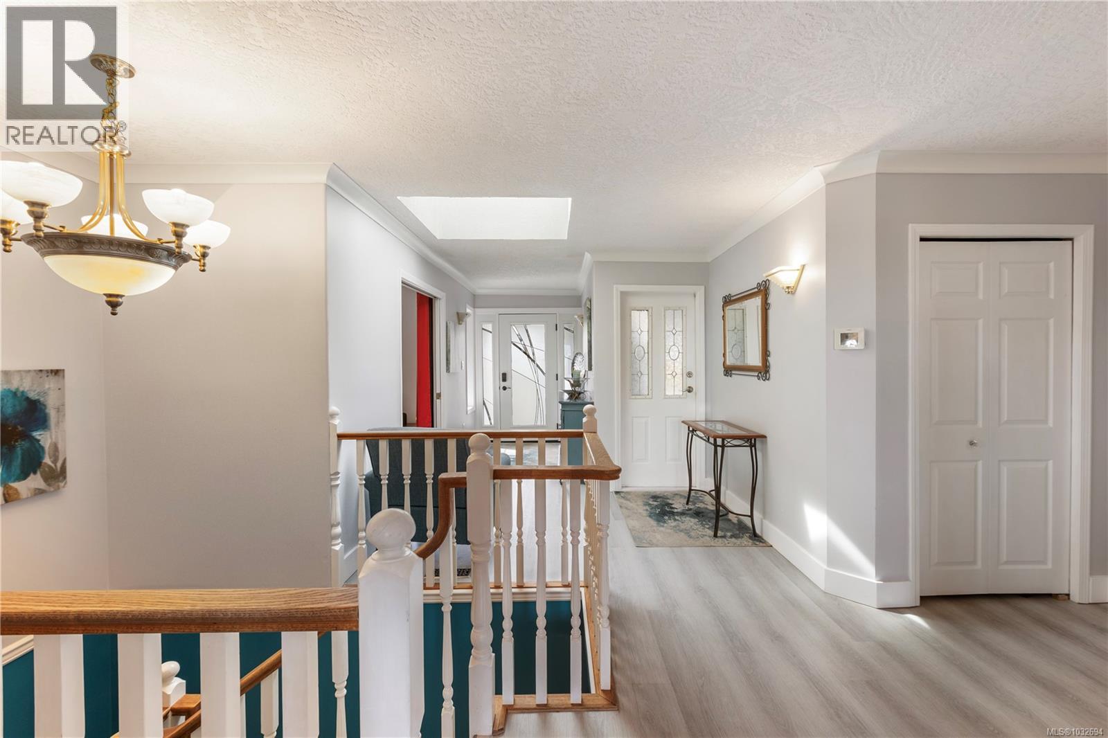 380 Crystalview Terr - 3
