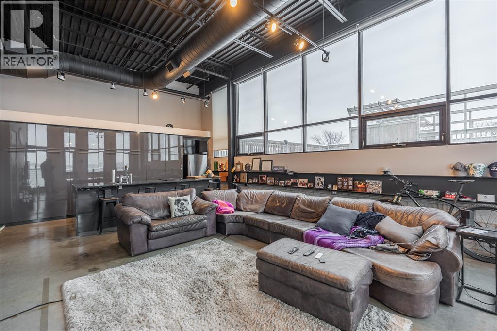 140 FRONT STREET, Sarnia, Ontario, N7T7H8 — Photo 16