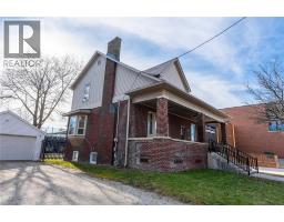 140 Front Street, Sarnia, ON N7T7H8 Photo 30