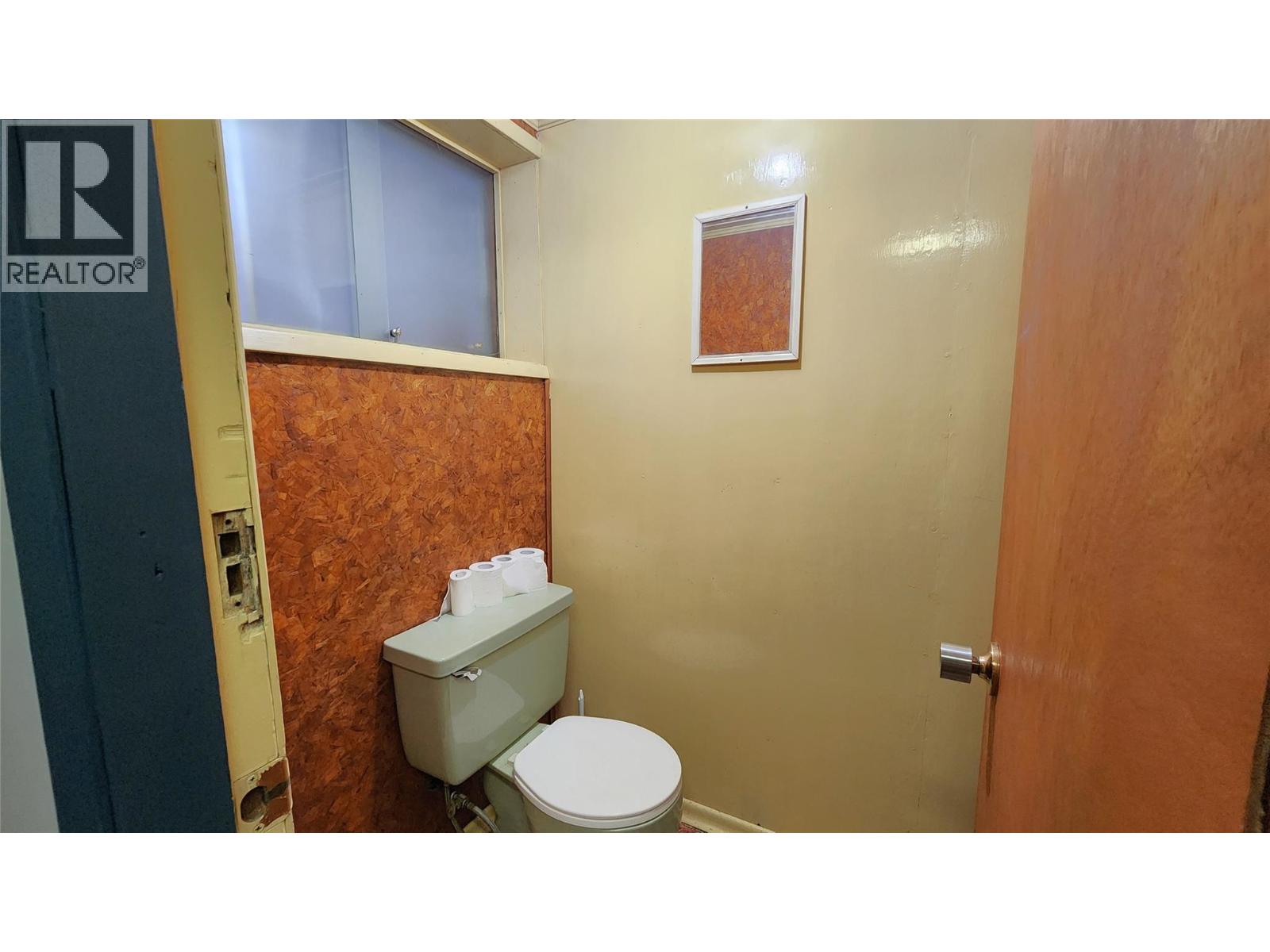 1675 LeRoi Avenue — photo 44