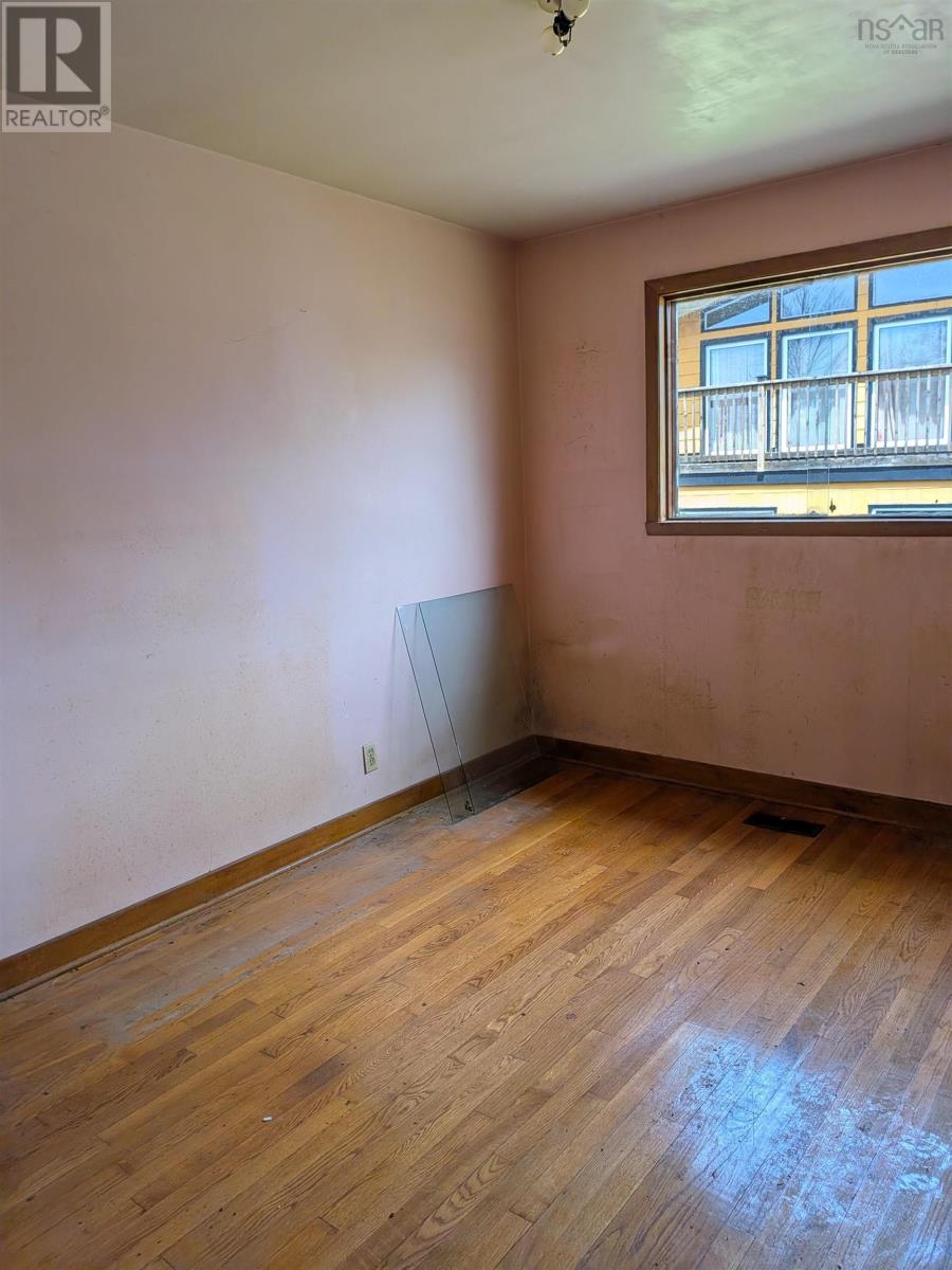 Property 25 of 37 of 5 Raymond Drive