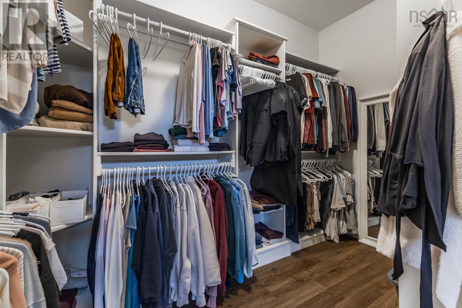 Property 25 of 49 of 111 MYSTIC Drive