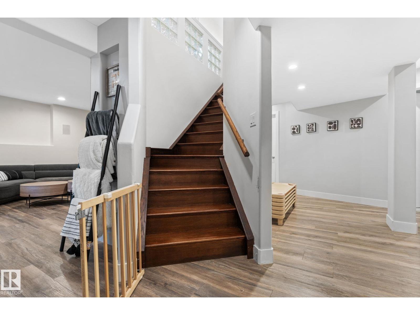 15919 58 ST NW, Edmonton