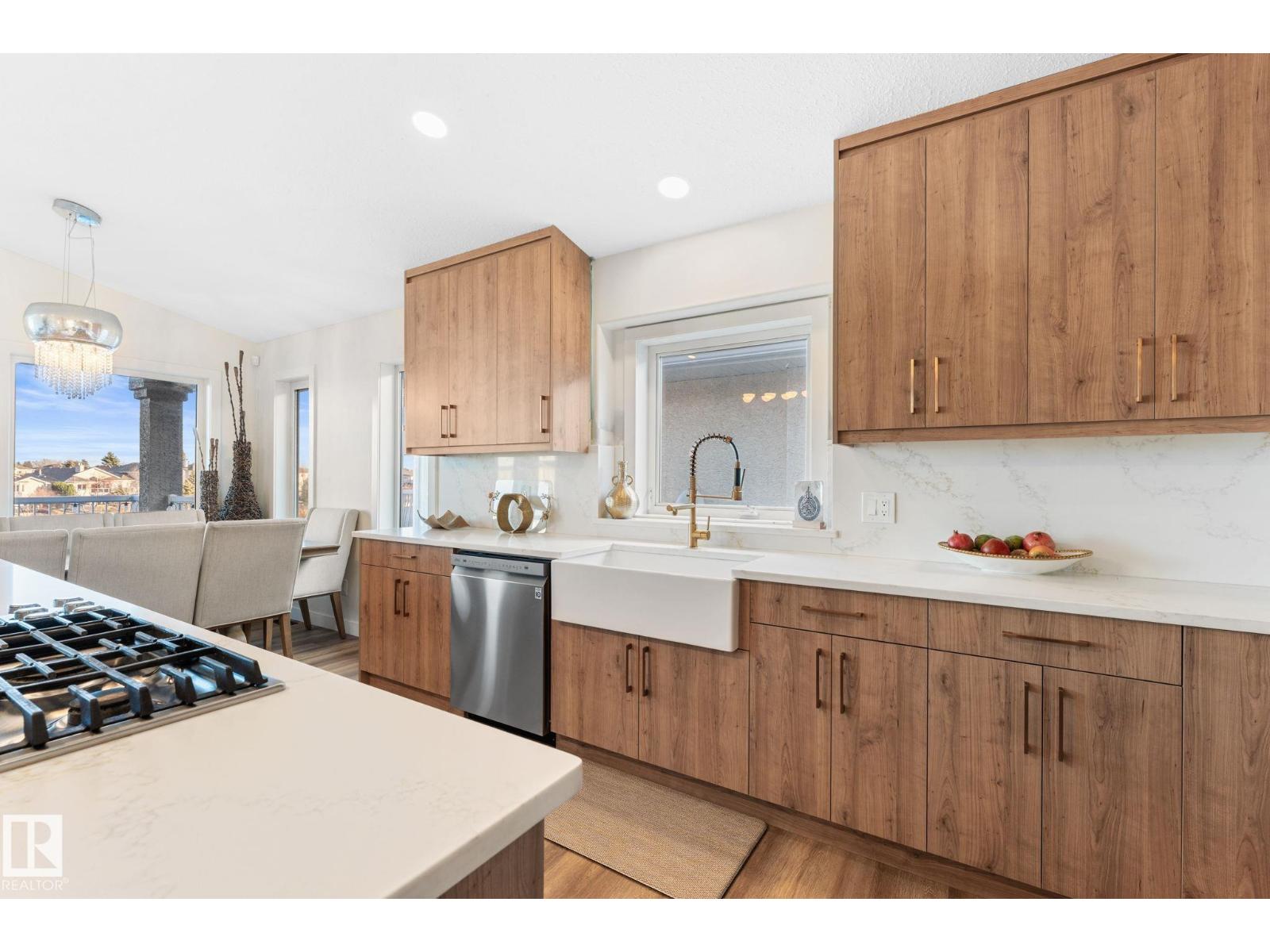 15919 58 ST NW, Edmonton