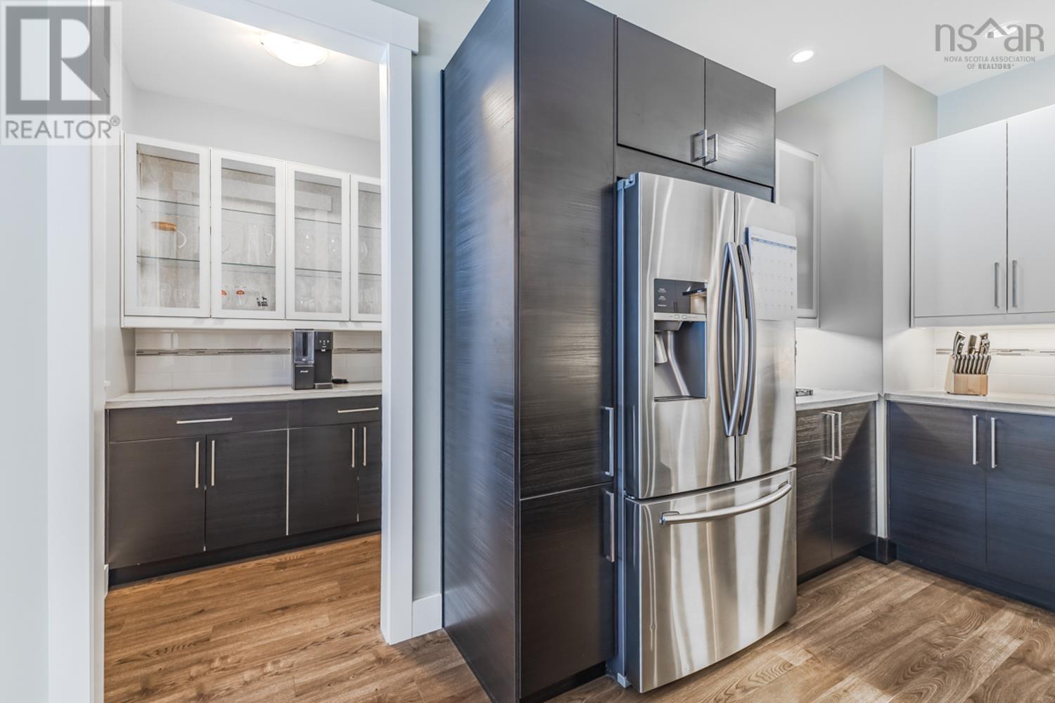 Property 6 of 49 of 111 MYSTIC Drive