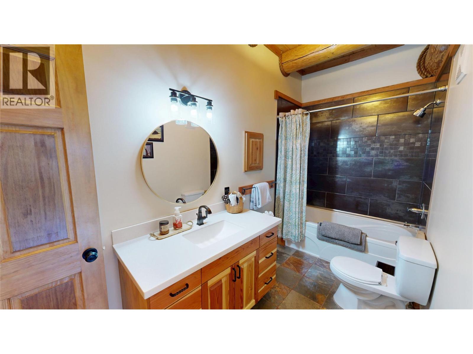 7500 PINE CONE Lane - 28