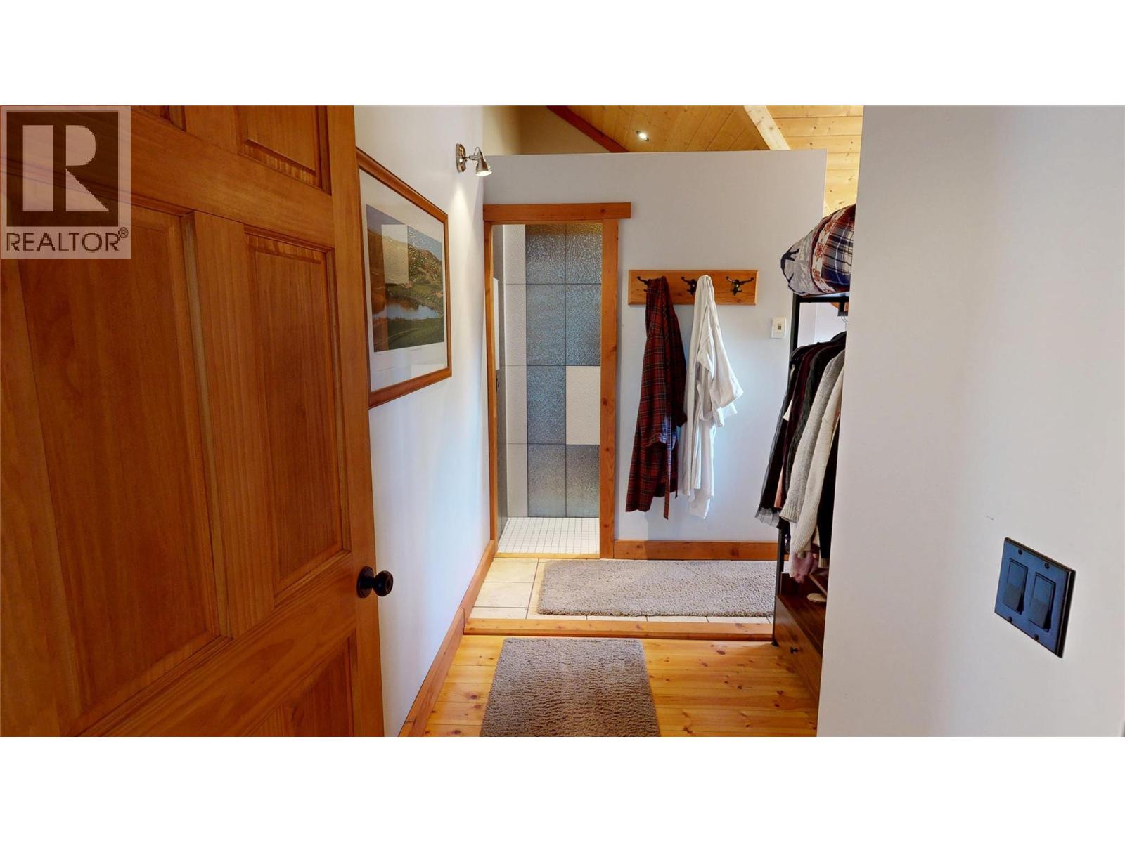 7500 PINE CONE Lane - 53