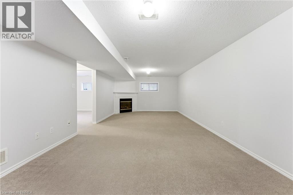 73 MORTON Avenue Unit# 11, Brantford, Ontario, N3R2N7 — Photo 23