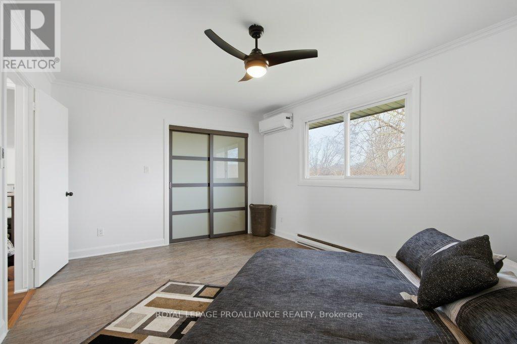 70 TRIPP BOULEVARD — photo 19