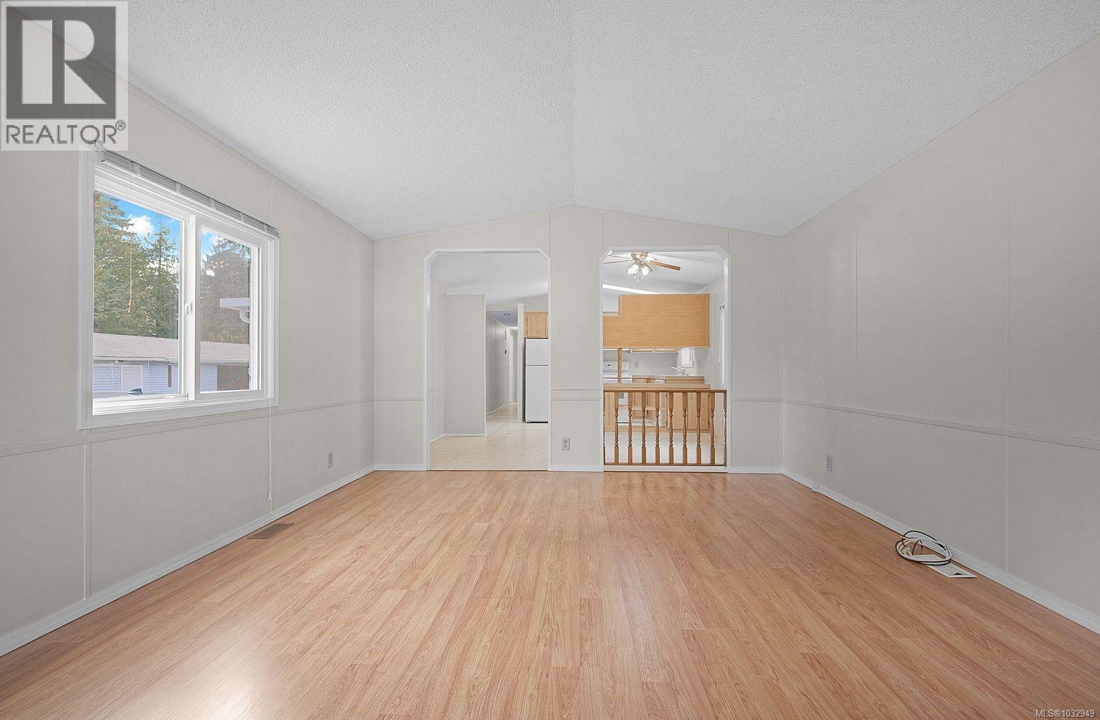 7079 Blackjack Dr - 10