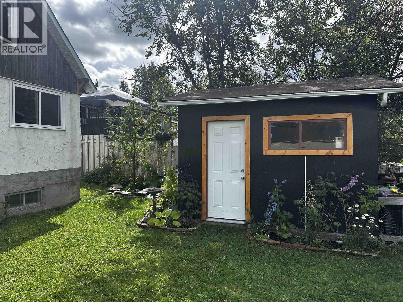 2293 TAPPING STREET - 34