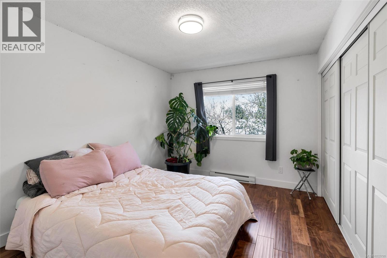  3859 Epsom Drive, Saanich