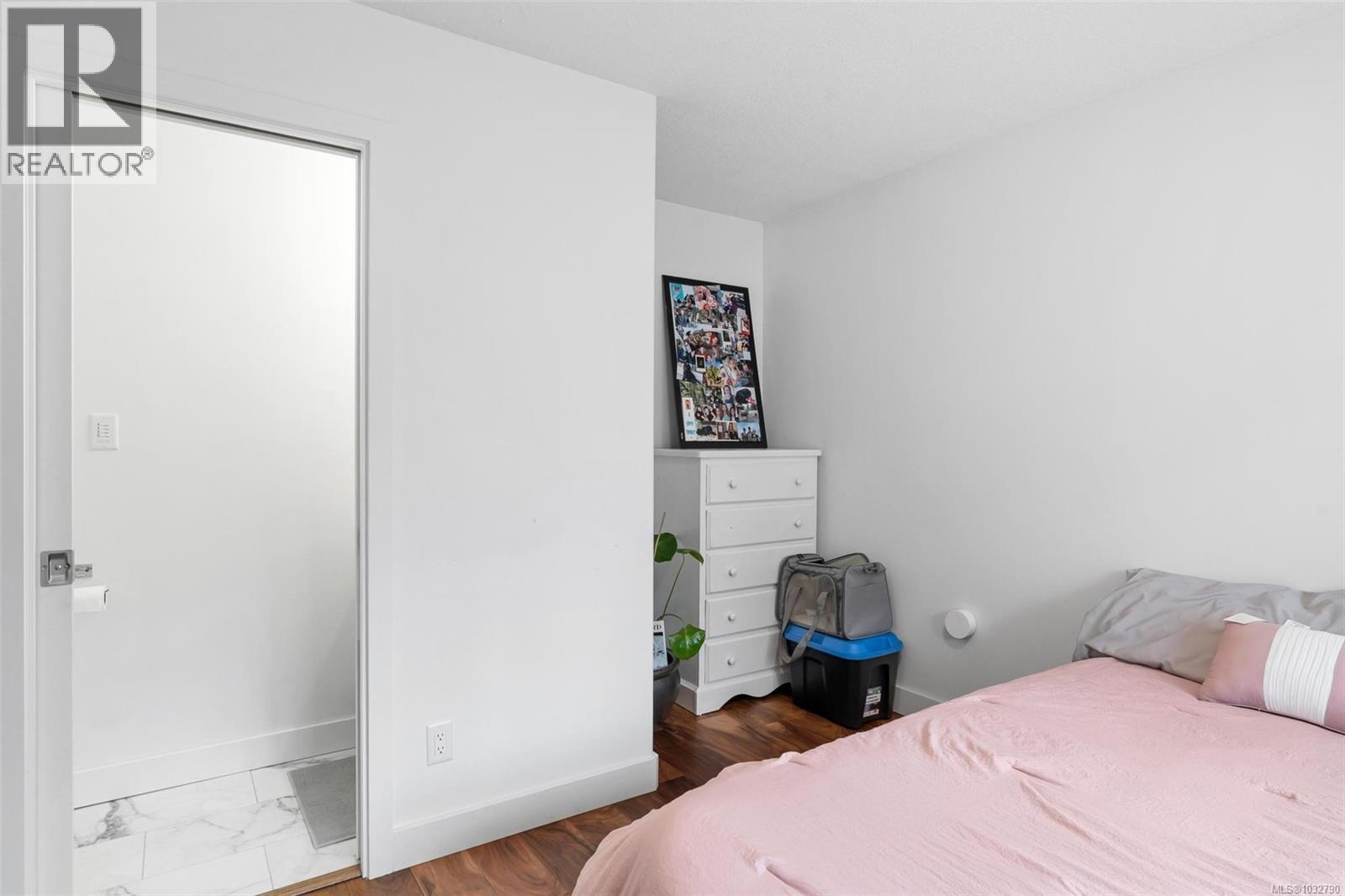  3859 Epsom Drive, Saanich