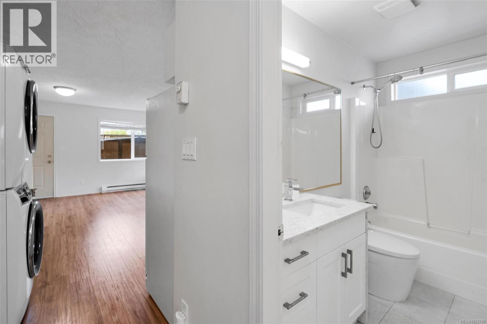  3859 Epsom Drive, Saanich