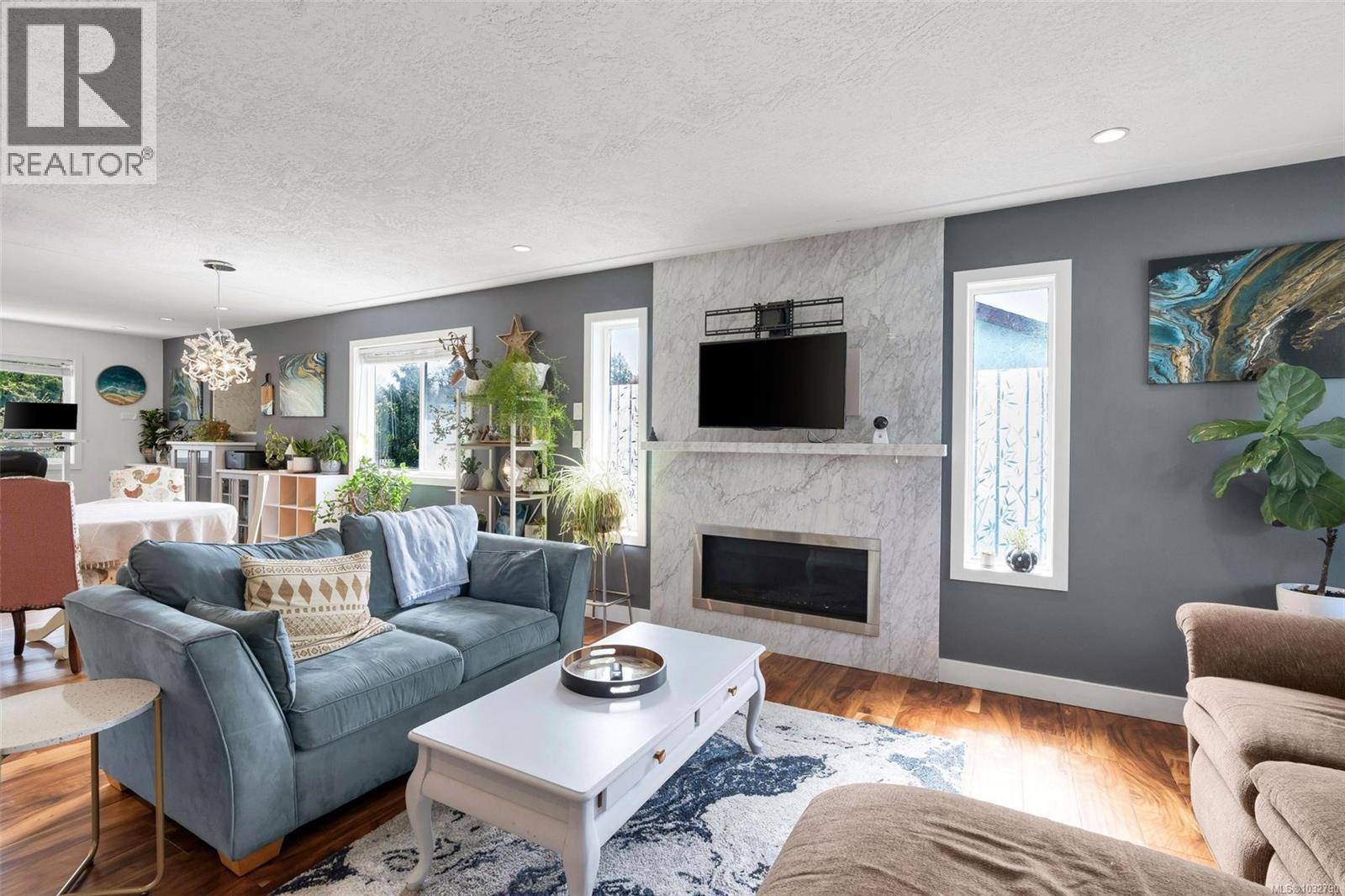  3859 Epsom Drive, Saanich