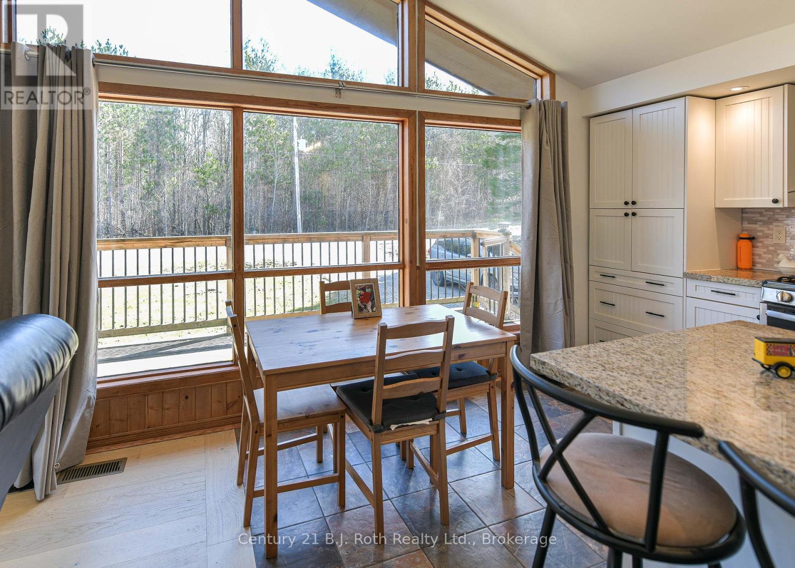 2352 REEVES ROAD - 15