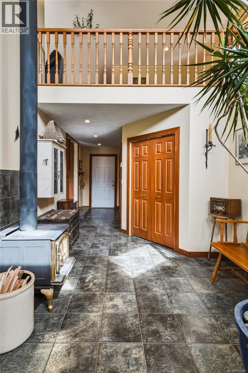 8750 West Coast Rd - 11