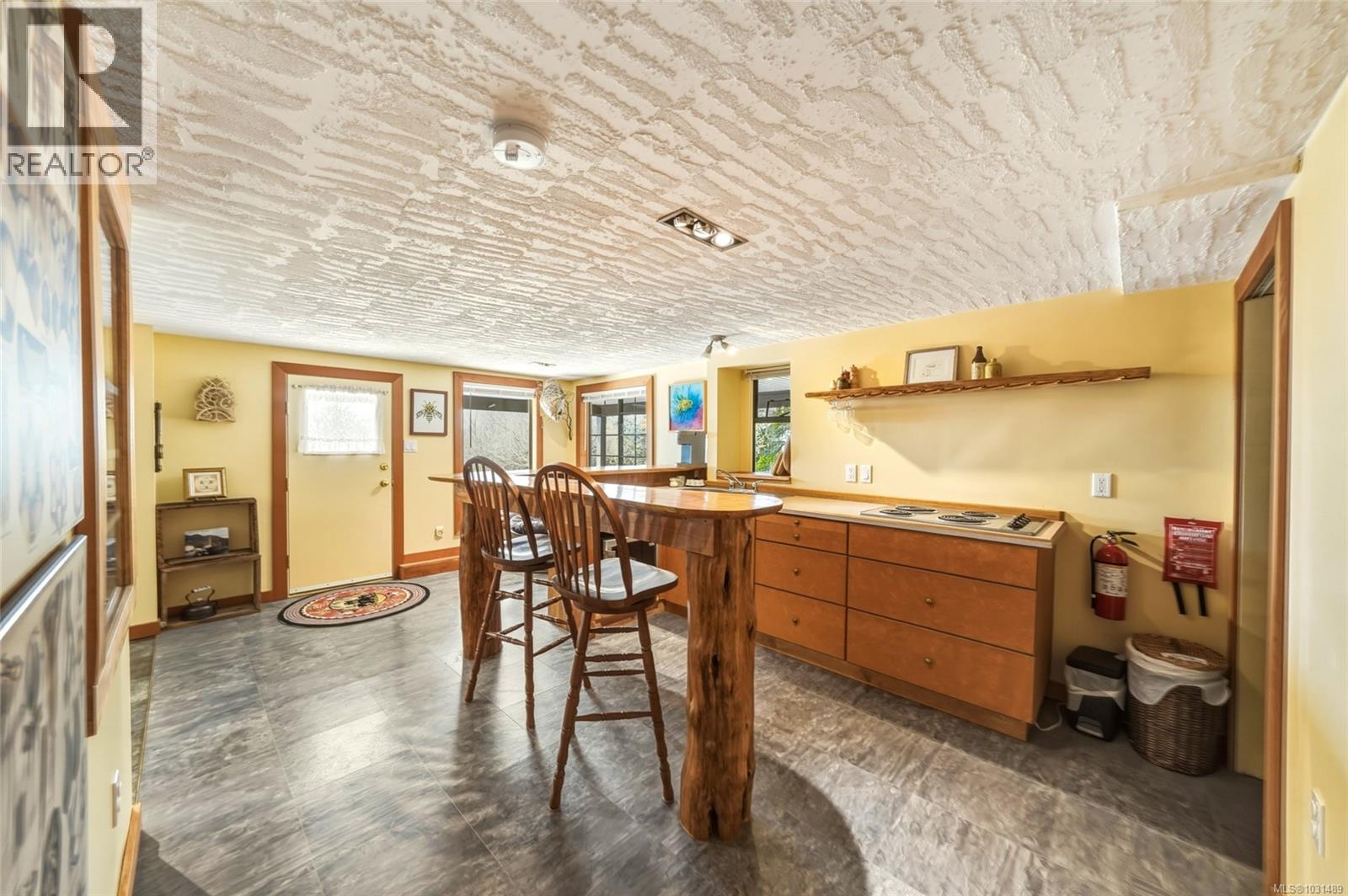 8750 West Coast Rd - 40