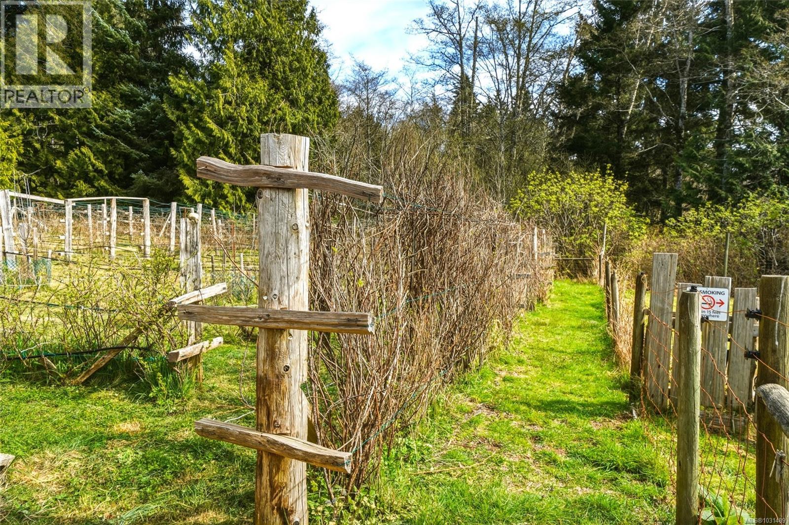 8750 West Coast Rd - 75