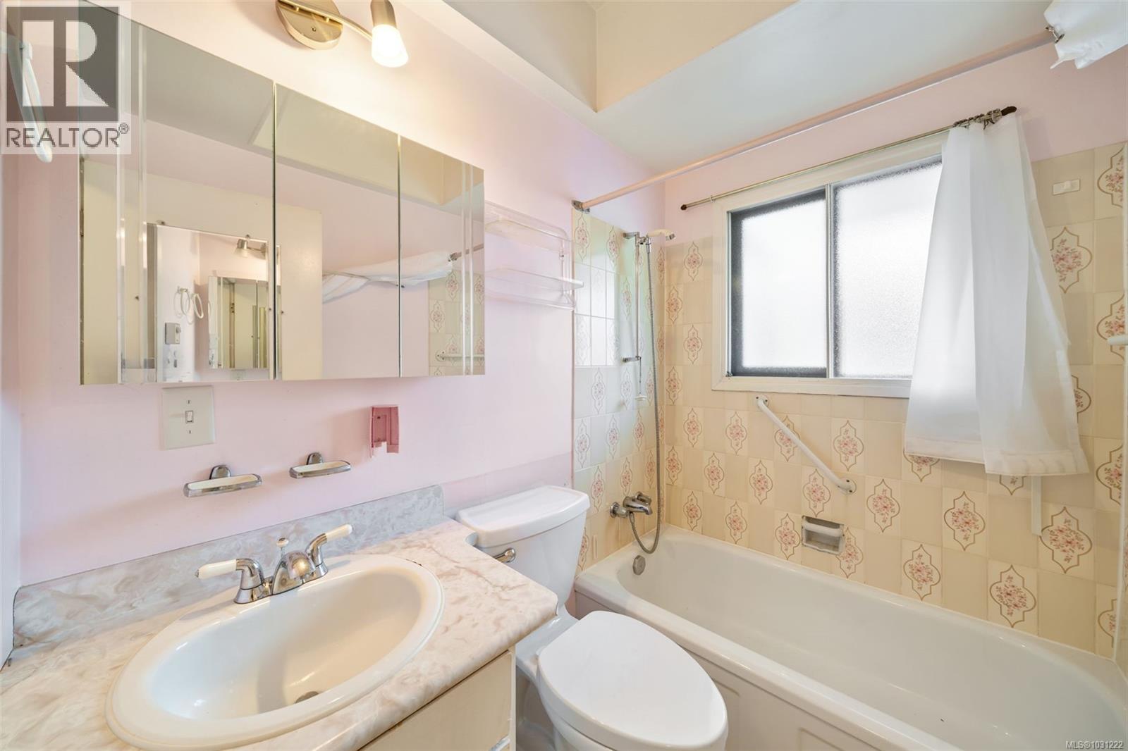 1075 Lodge Ave - 15