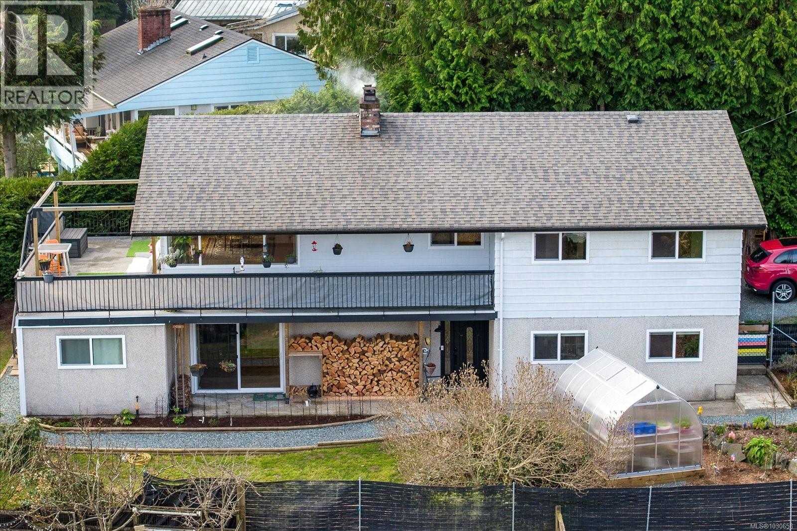 11041 Chemainus Rd - 27