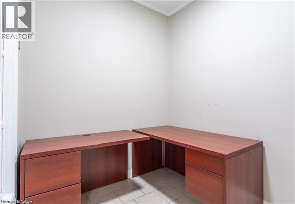 833 KING Street E, Hamilton, Ontario, L8M1B1 — Photo 15