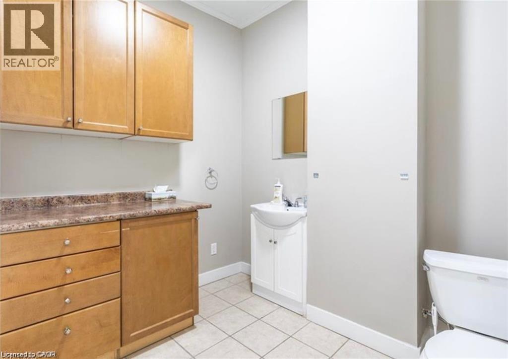 833 KING Street E, Hamilton, Ontario, L8M1B1 — Photo 22