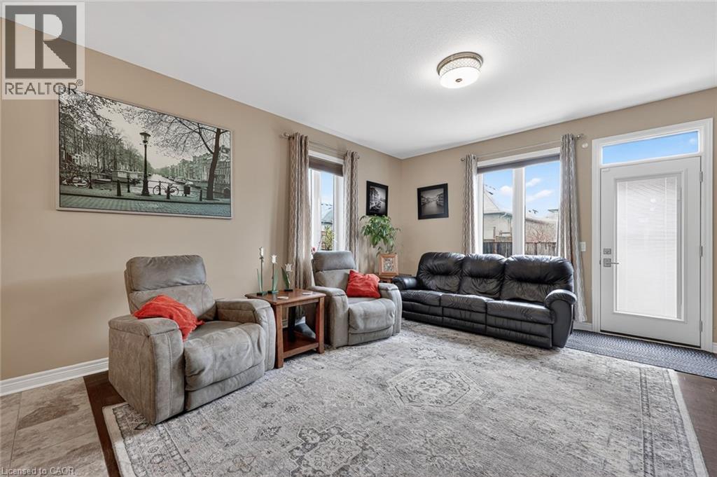 228 PALMER Lane, Woodstock, Ontario, N4T0G5 — Photo 12
