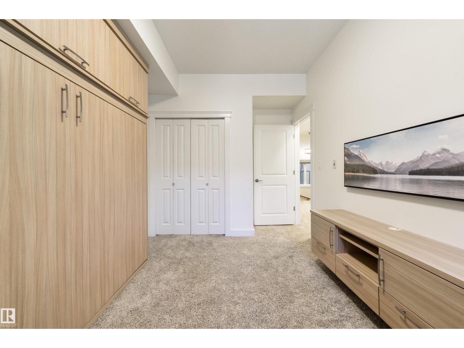 #7 11518 76 AV NW - 23