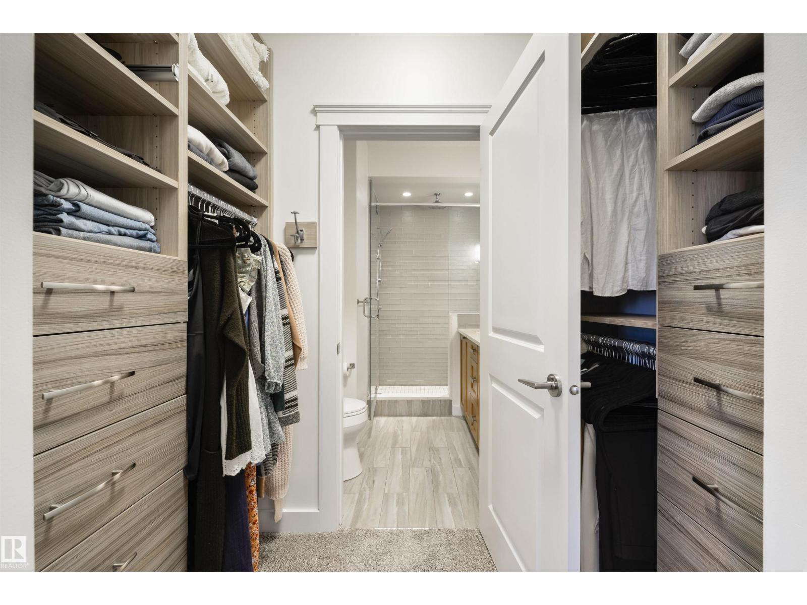 #7 11518 76 AV NW, Edmonton