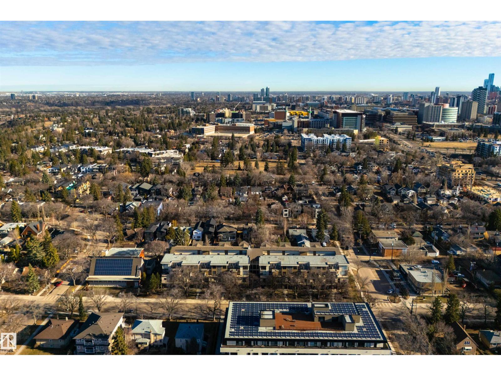 #7 11518 76 AV NW, Edmonton