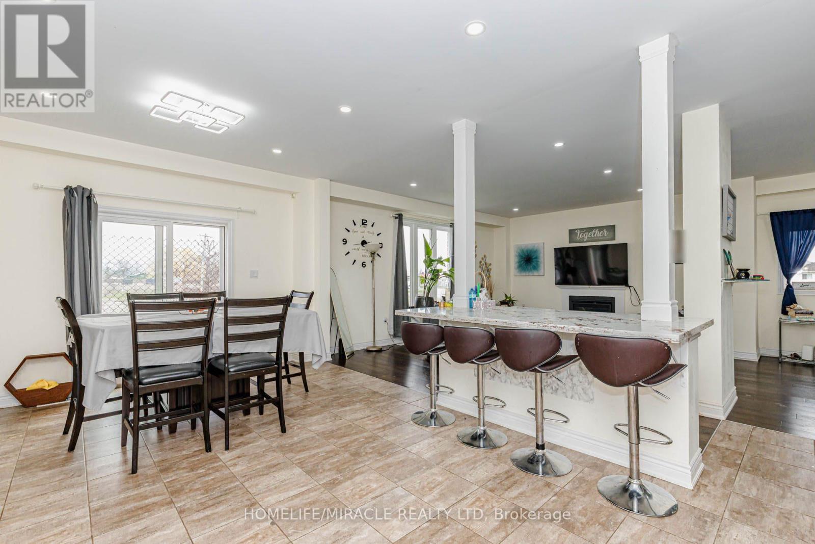 6 HILL STREET - 19