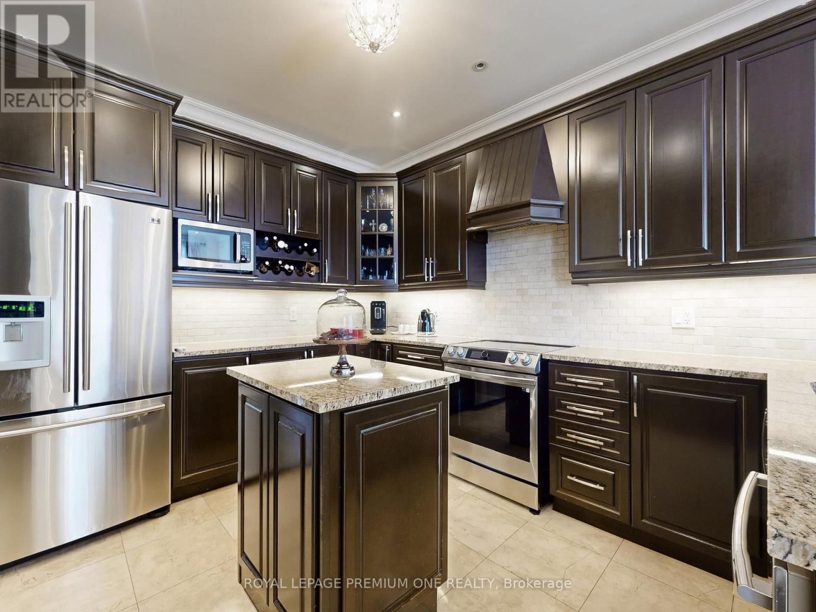 74 FORESTA DRIVE — photo 13