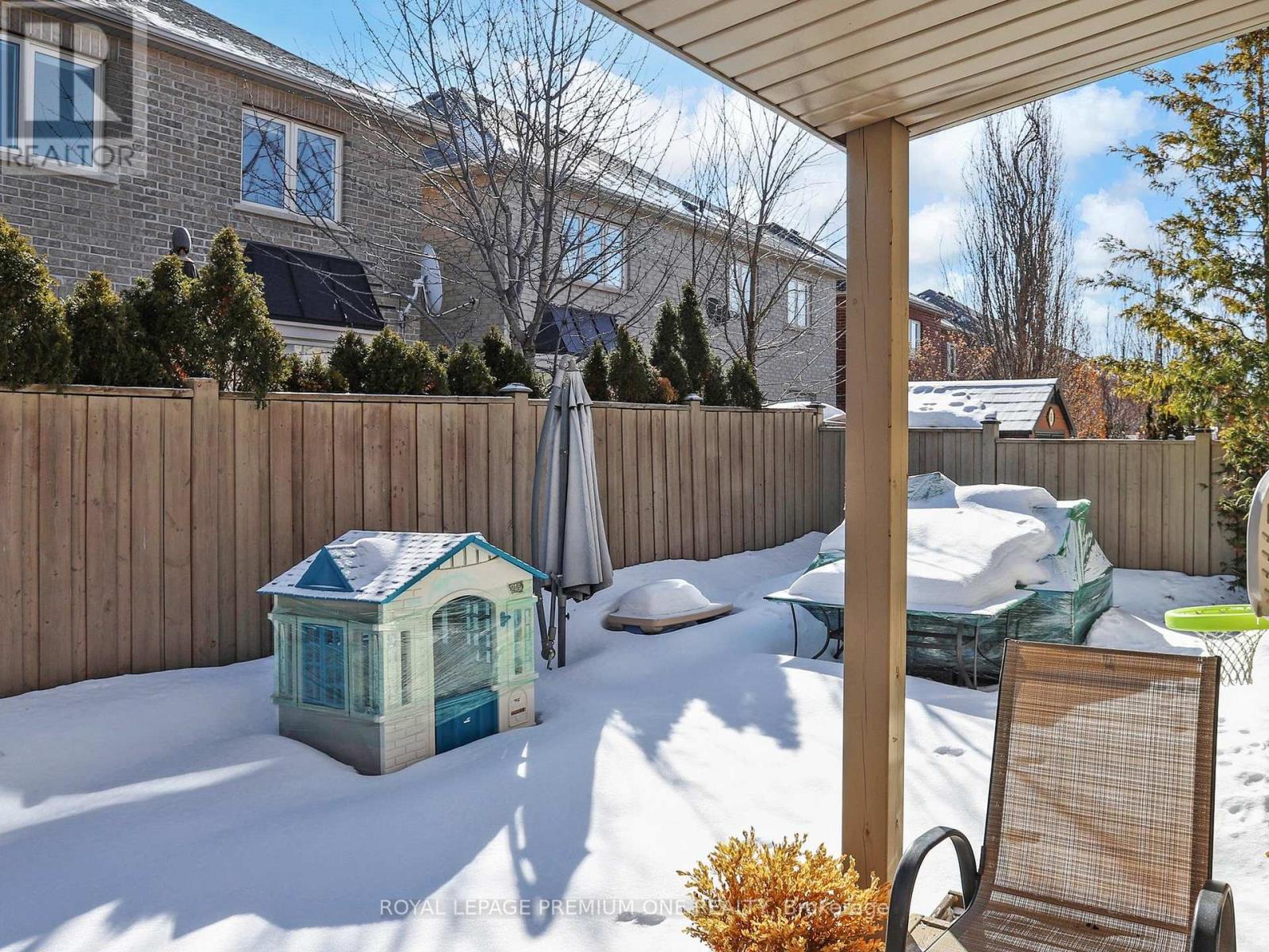 74 FORESTA DRIVE — photo 39
