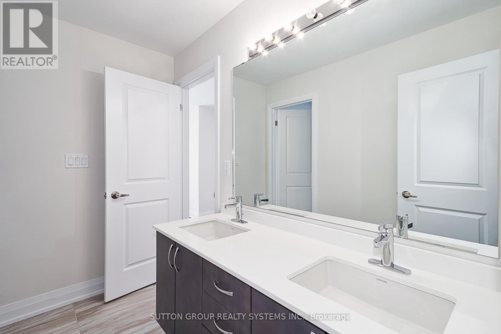 13 SUN VALLEY AVENUE - 23