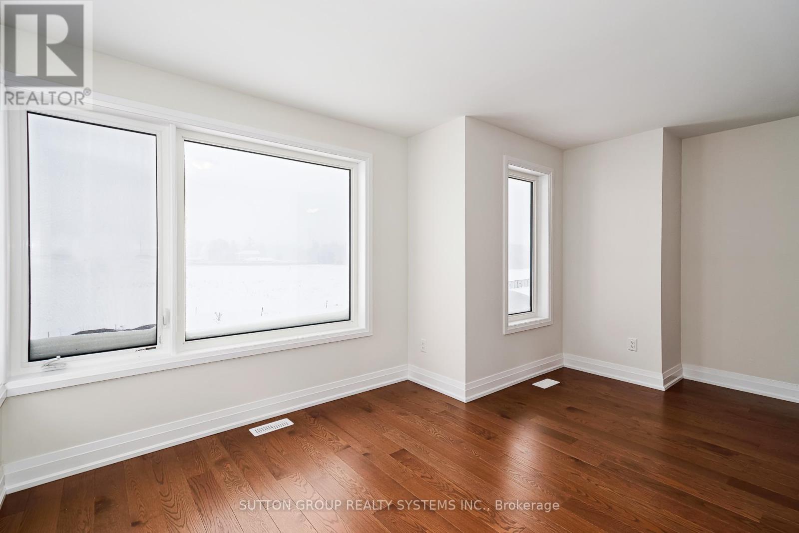 13 SUN VALLEY AVENUE - 27