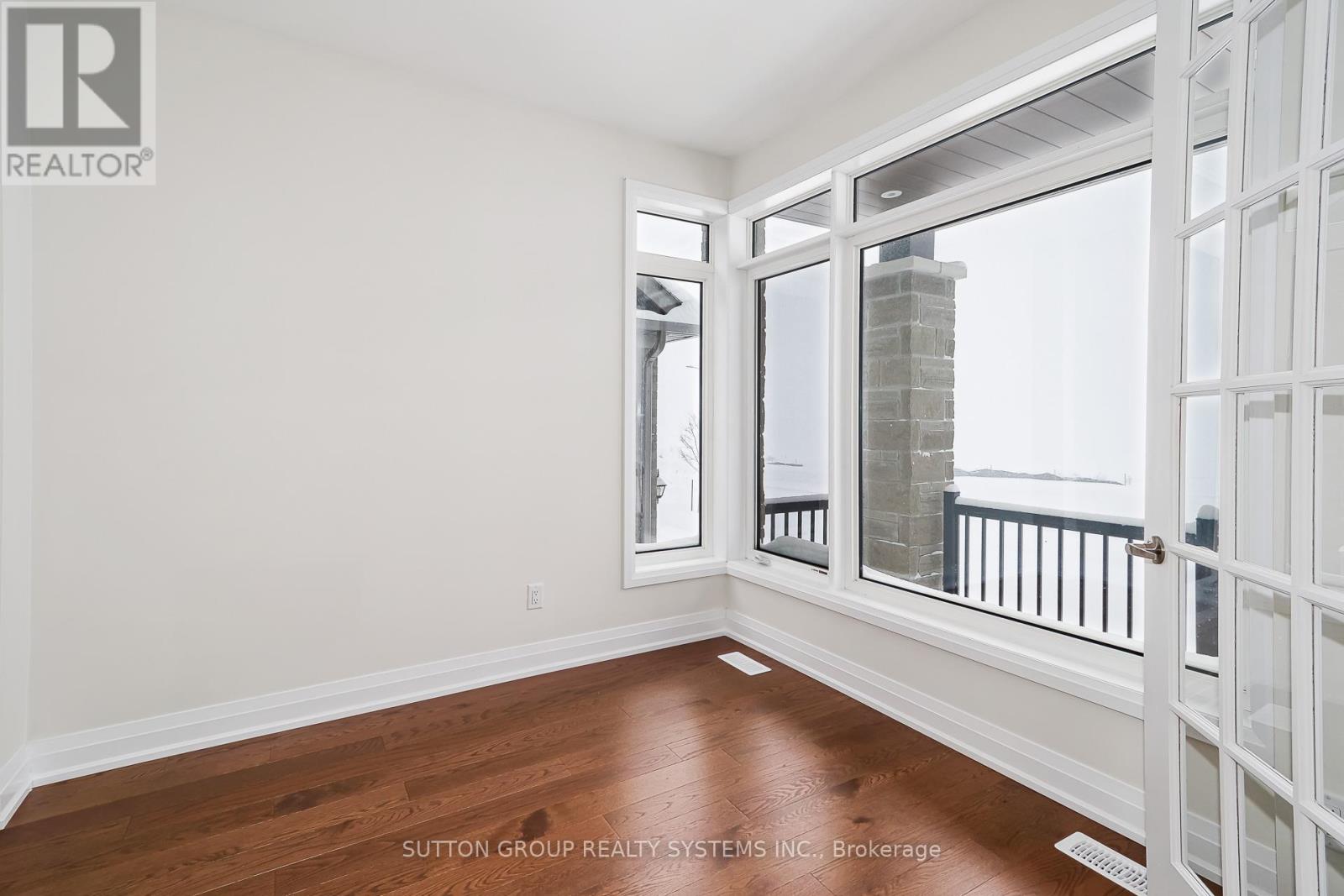 13 SUN VALLEY AVENUE - 36