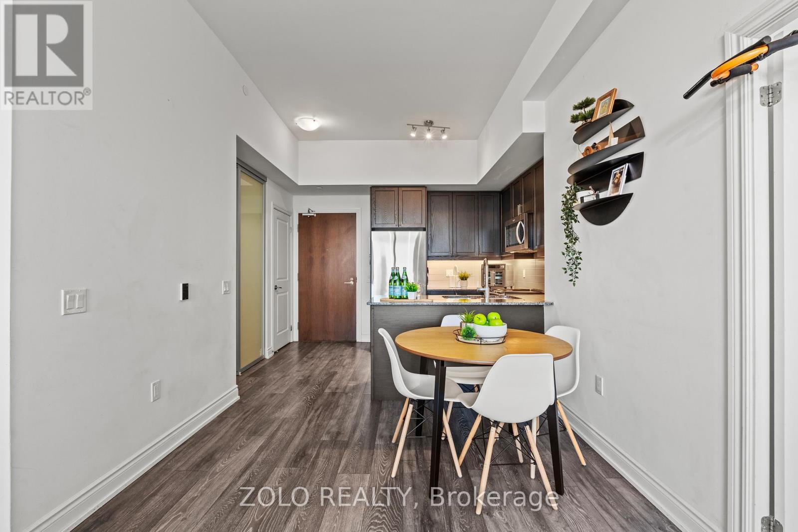 #618 1050 MAIN STREET E - 14