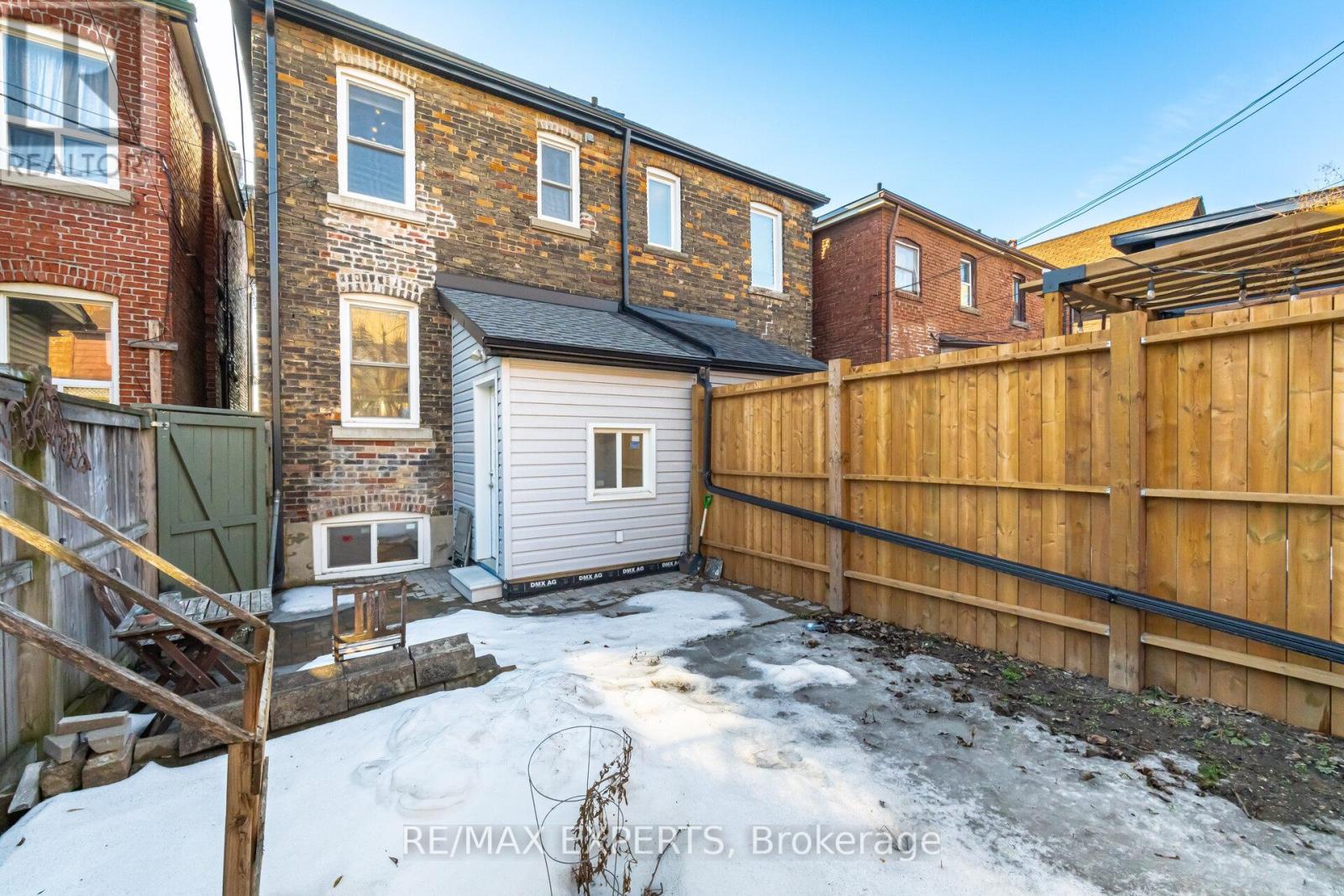289 OLD WESTON ROAD - 27