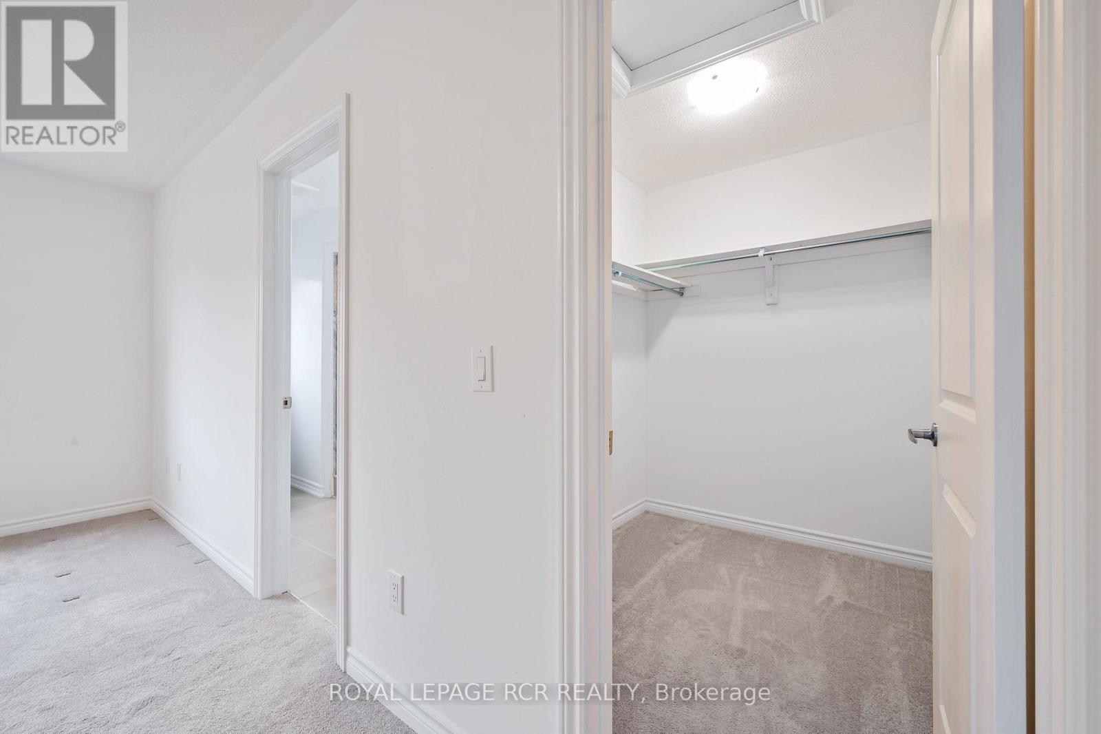 22 FENNELL STREET — photo 17
