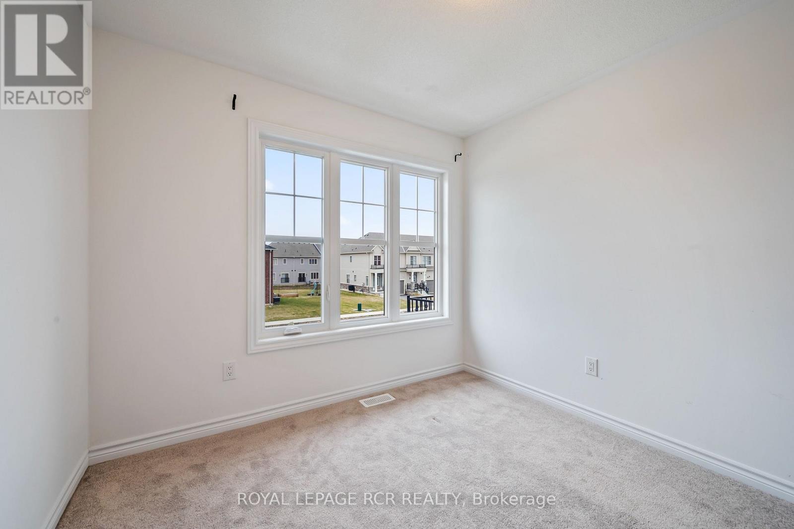 22 FENNELL STREET — photo 19