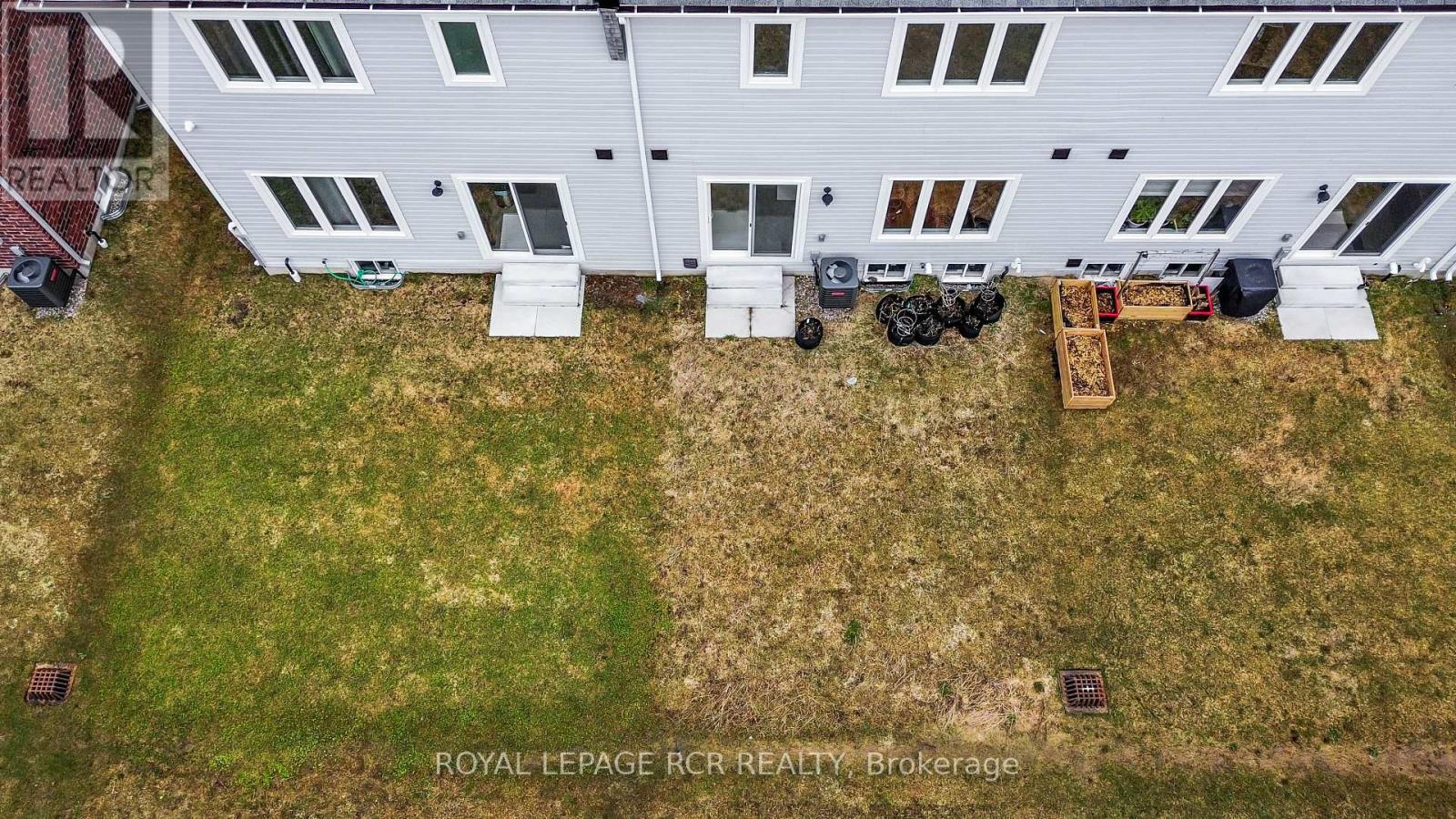 22 FENNELL STREET — photo 27