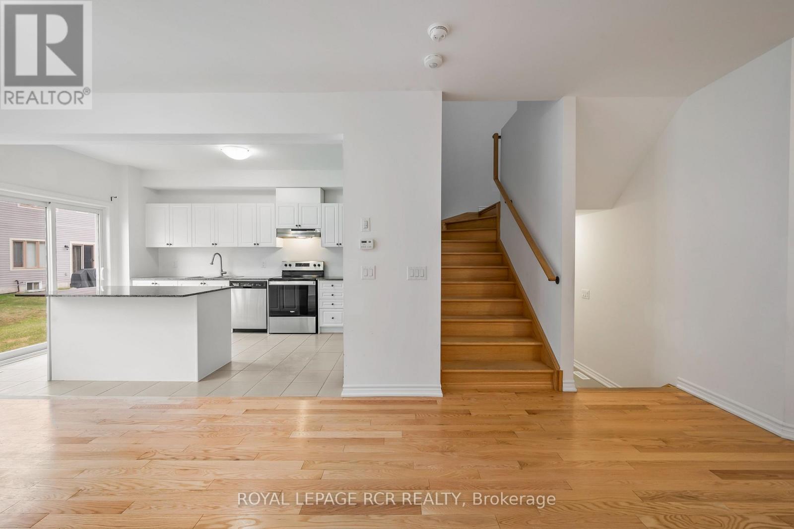 22 FENNELL STREET — photo 3