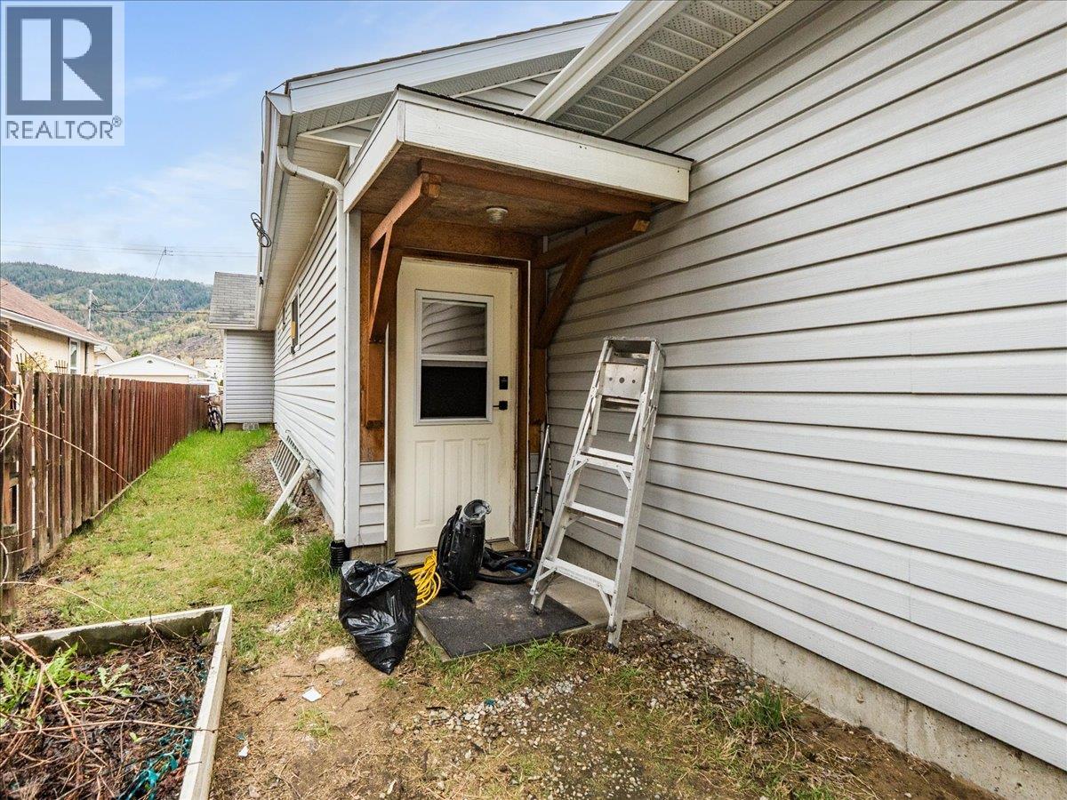 1727 Circle Street - 47